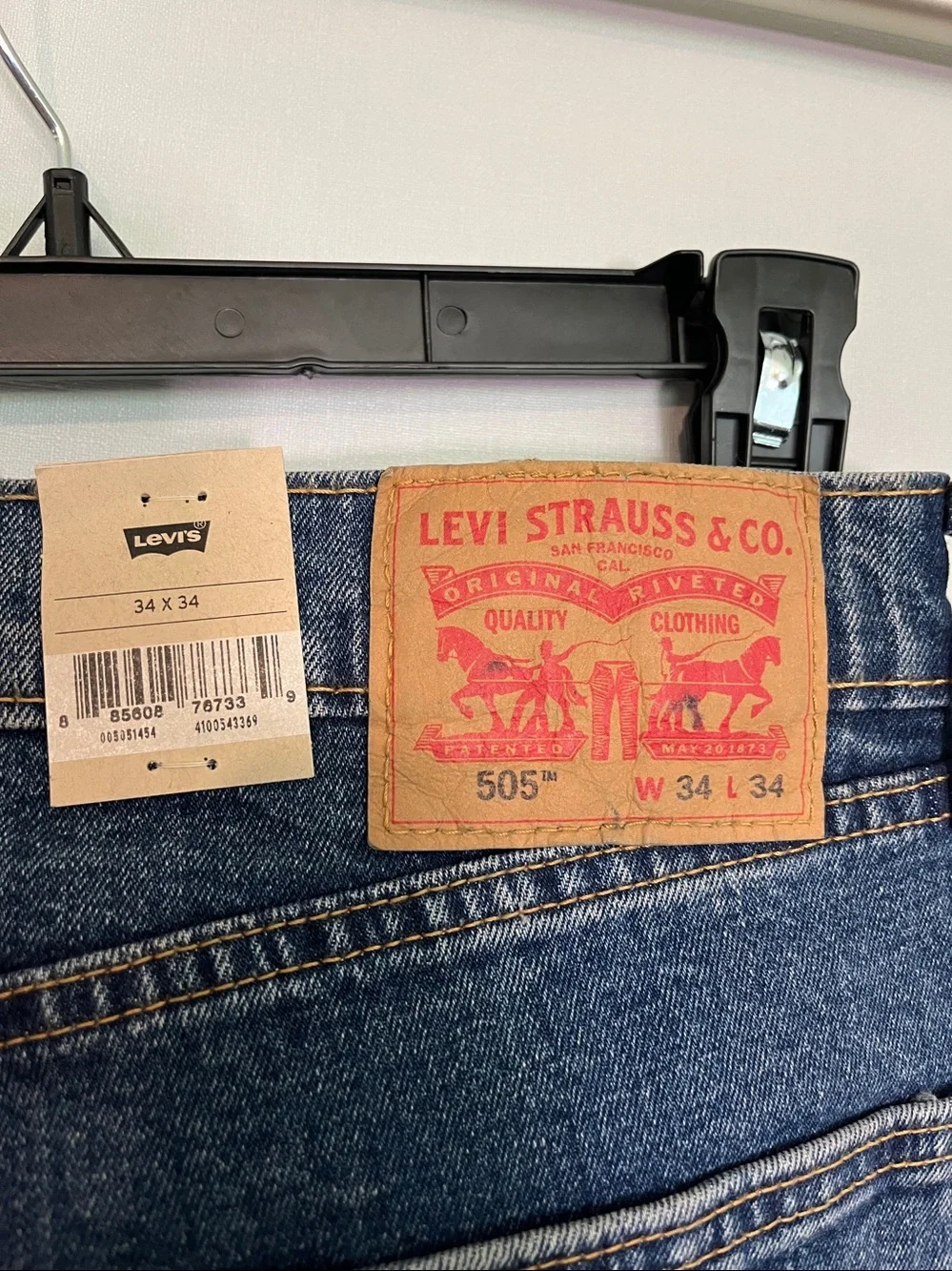 Levi's Strauss & Co Mens 34/34 505 Men's Dark Blue Straight Jeans